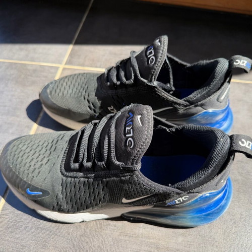 Nike Air Max 270 sports shoes used, size 40, black