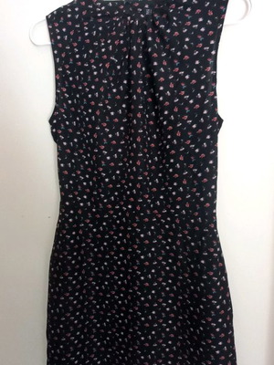Zara mini dress unused with flowers and open back black