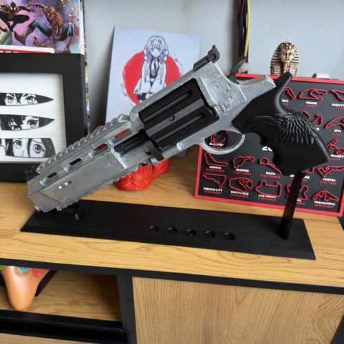 Requiem Gun Replica with stand and 6 bullets