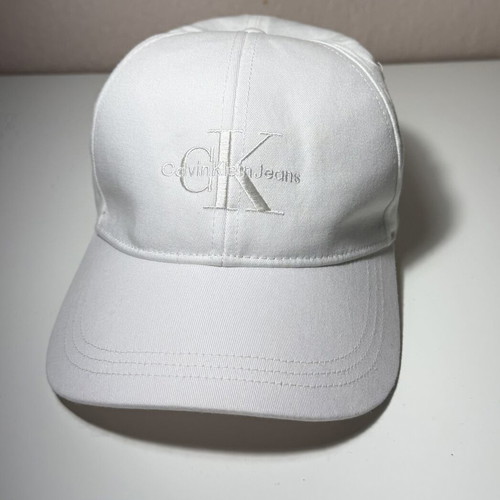 Calvin Klein hat new, one size unisex, white