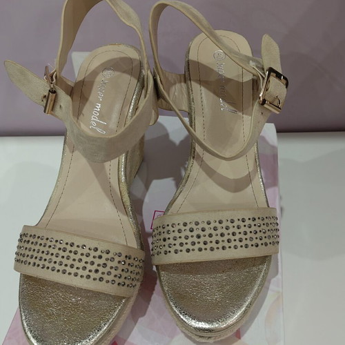 Women's platform sandals size 40 used, beige