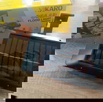  Ηλιακός προβολέας LED COB με πάνελ φόρτισης, αισθητήρα κίνησης και ισχυρό φωτισμό.
