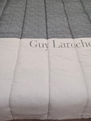 Παπλωμα Guy Laroche υπερδιπλο καινούργιο, ζεστό