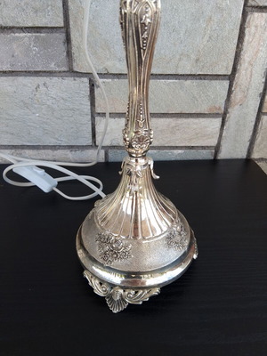 Vintage silver-plated table lamp like new, electric
