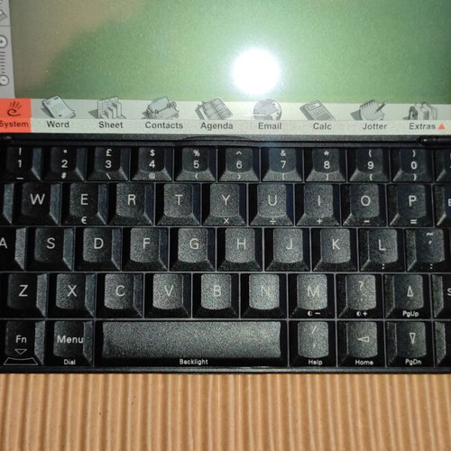 Psion MX5 series PDA like new with stylus and memory card