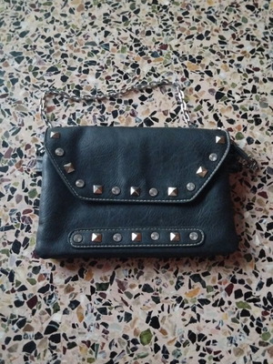 Handbag like new, black, wrist type
