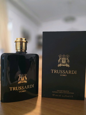 Trussardi Uomo 100ml σαν καινούργιο κανονικό άρωμα