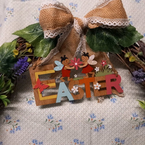 Handmade Easter wreath 65×52 like new
