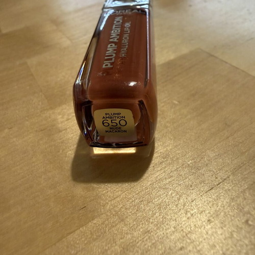 L'Oreal Paris Plump Ambition Hyaluron Lip Oil, shade 650 Nude Macaron