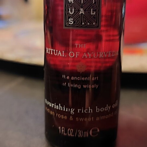 Rituals Body Oil Set new with shimmer and hydration