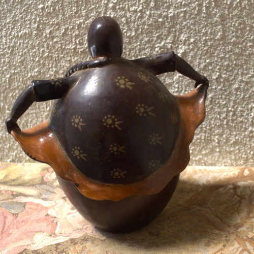 Ceramic vase with Peruvian dancer used, handmade
