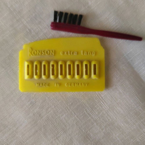 Ronson lighter used with case, instructions, and box