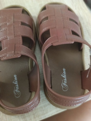 Plastic sandals size 26 new, brown