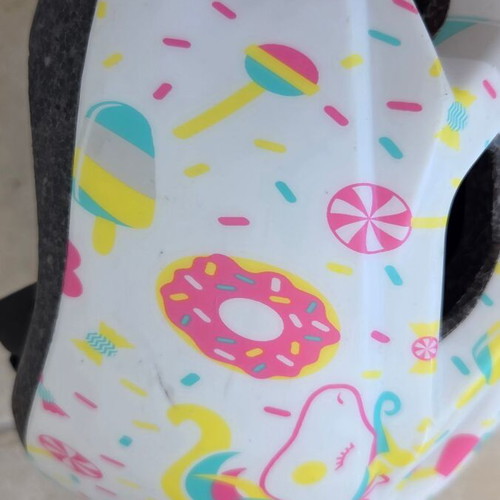 Children's Bicycle Helmet used, size 25c, for girls