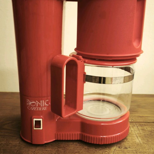 Coffee maker used for French coffee