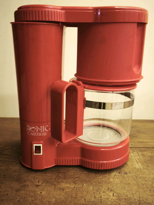 Coffee maker used for French coffee