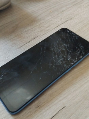 Xiaomi Redmi 10c smartphone used, screen needs replacement, blue, 64GB