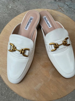 Bellamica white slippers like new, size 37