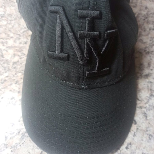 Jocker hats used, set of 2, size M, black and white