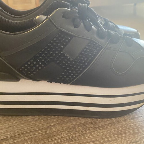 Hogan platform shoes size 40 like new, black and white