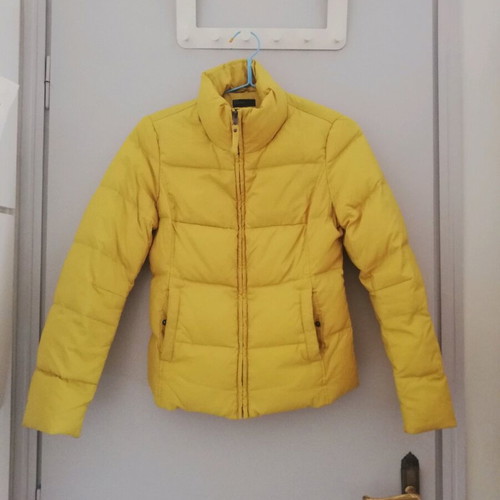 Benetton yellow down jacket like new size M