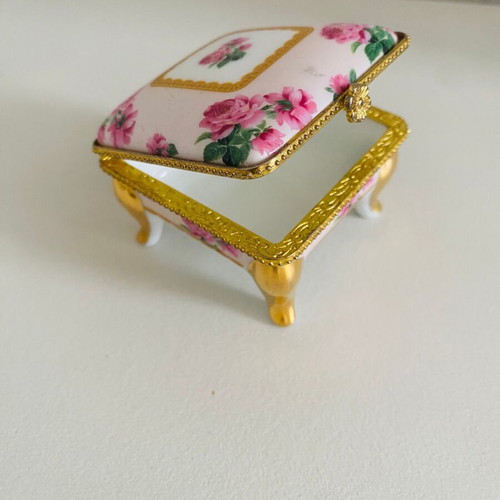 Leonardo collection porcelain box