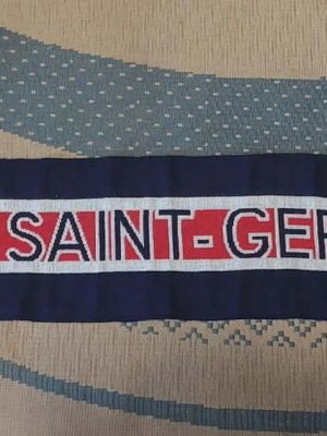 Paris Saint Germain scarf like new, authentic