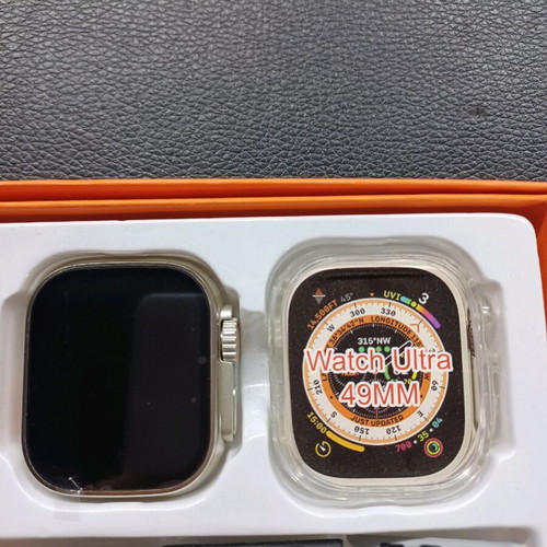 Watch new with 7 different straps