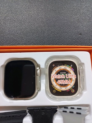 Watch new with 7 different straps