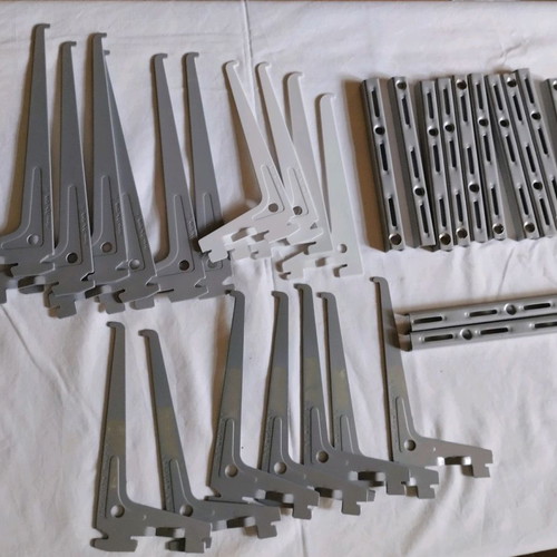 Shelf support brackets and supports new, set of 28 pieces