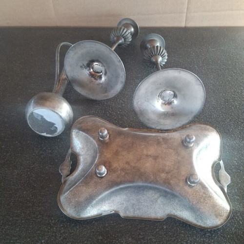 Silver-plated brass decorative items used