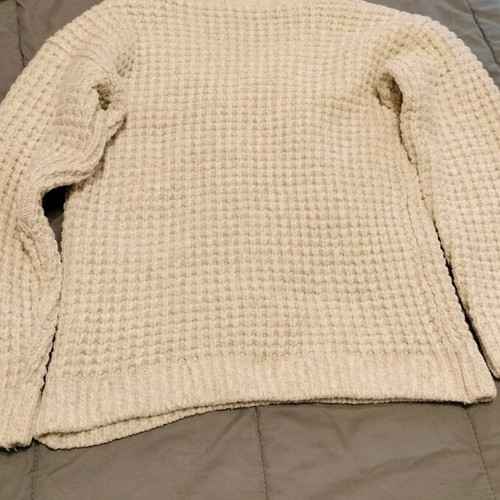 Zara sweater very thick like new, white, size L