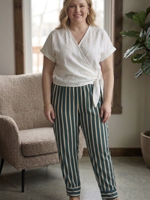 Zizzi women's striped emerald green and cream trousers