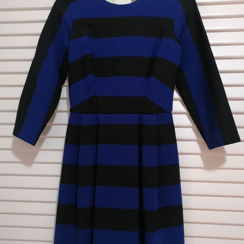 Two-tone dress like new, size XS, black