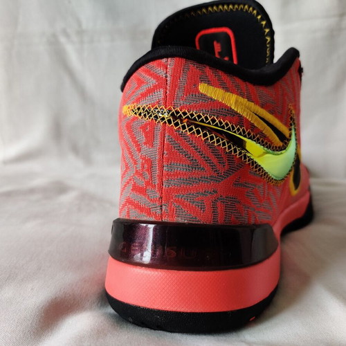 Nike LBJ NXXT Genisus basketball shoes new, size 42.5, black/orange
