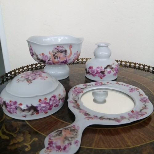 Wallendorf Crown 1764 porcelain decoration like new