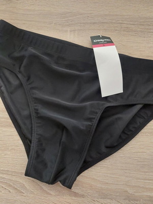 Sinsay men's swim briefs new, size small, black