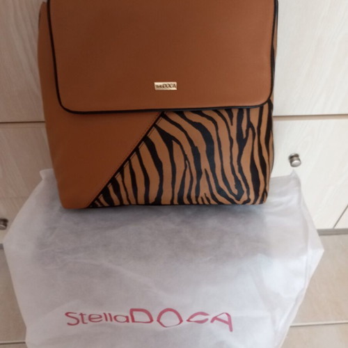 Doca backpack bag with chain, brown