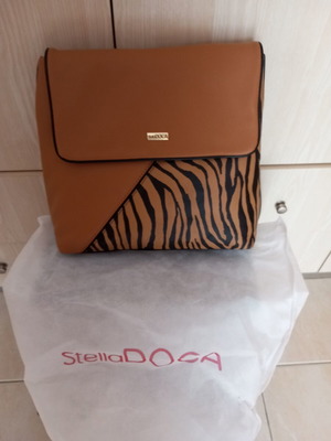 Doca backpack bag with chain, brown