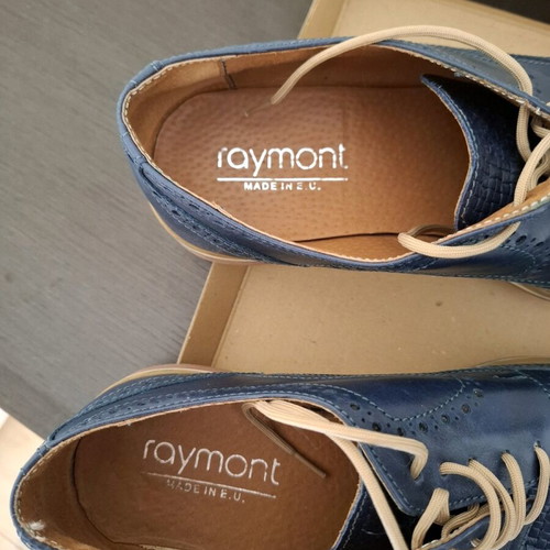 Raymont men's leather shoes like new, blue with beige laces