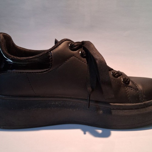Sneakers Antonio Donati No. 37 like new, black