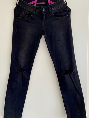 Fifty Carat black skinny jeans like new, size S