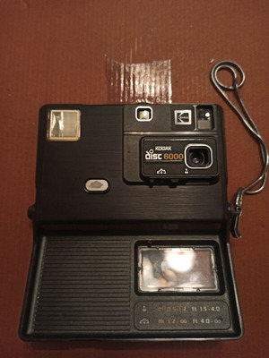 Kodak Disc 4000 vintage camera from 1982