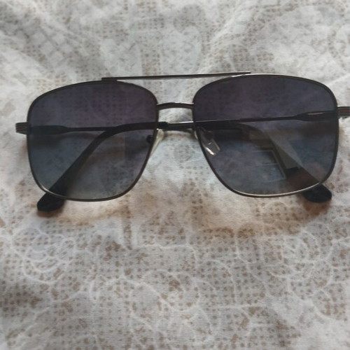 Caroline Abram sunglasses like new, black