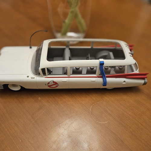 Ghostbusters Ecto-1 Playmobil μεταχειρισμένο αυτοκίνητο, λείπει εξοπλισμός οροφής και πόρτες