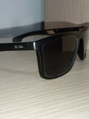 Men's sunglasses, black