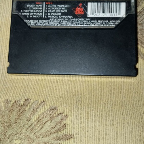 White Lion Fight To Survive cassette like new, metal