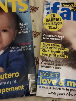 French magazines for pregnancy and babies like new, set of 2