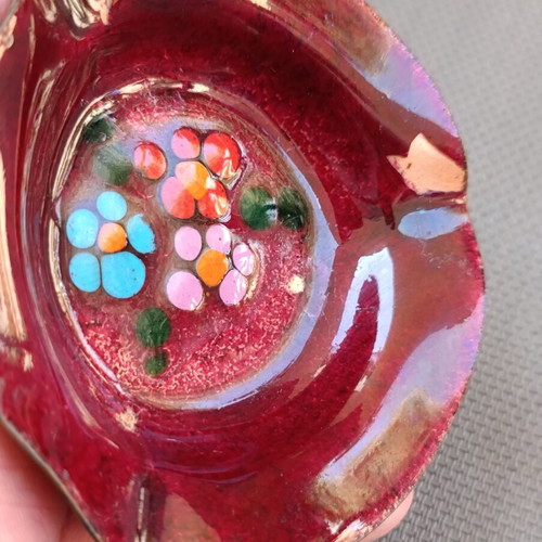 Vintage copper ashtray decorated with hand enamel