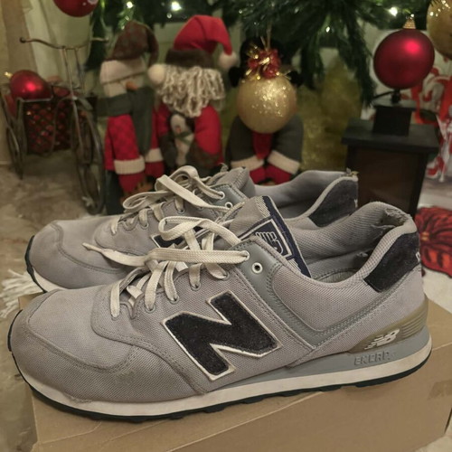 New Balance 574 used gray sneakers size 44.5 with wear inside